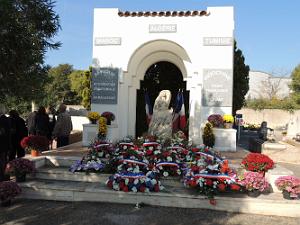 2017 11 01 TOULON CIMETIERRE DE LAGOUBRAN CEREMONIE DU 1 ER NOVEMBRE (71)